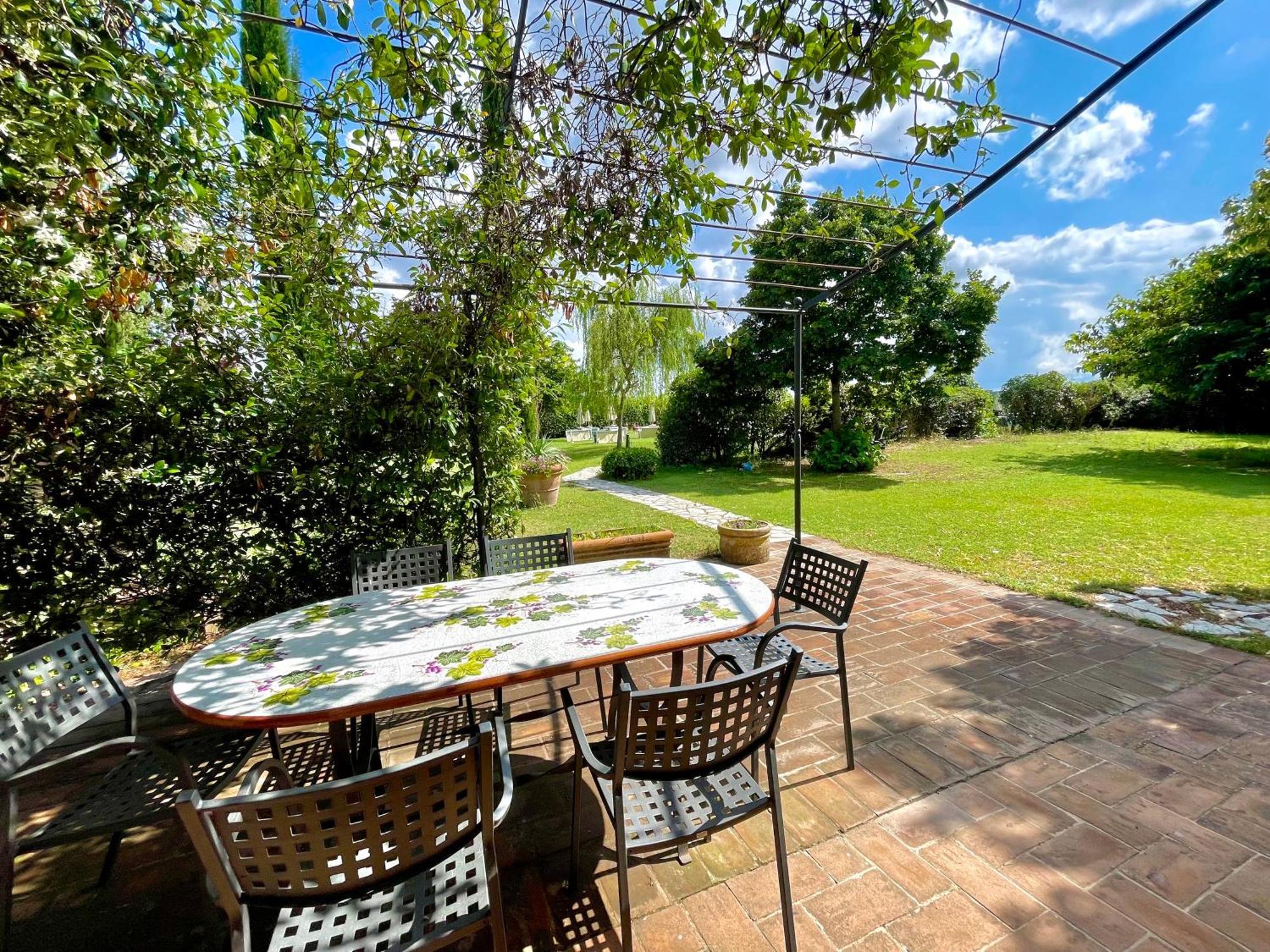 Casale Baldelli Apartments Castiglione del Lago Zewnętrze zdjęcie